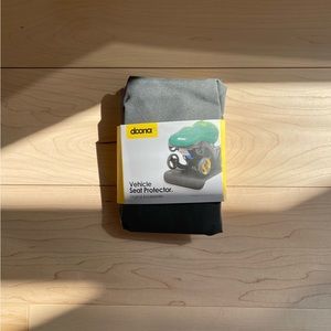 Doona Seat Protector